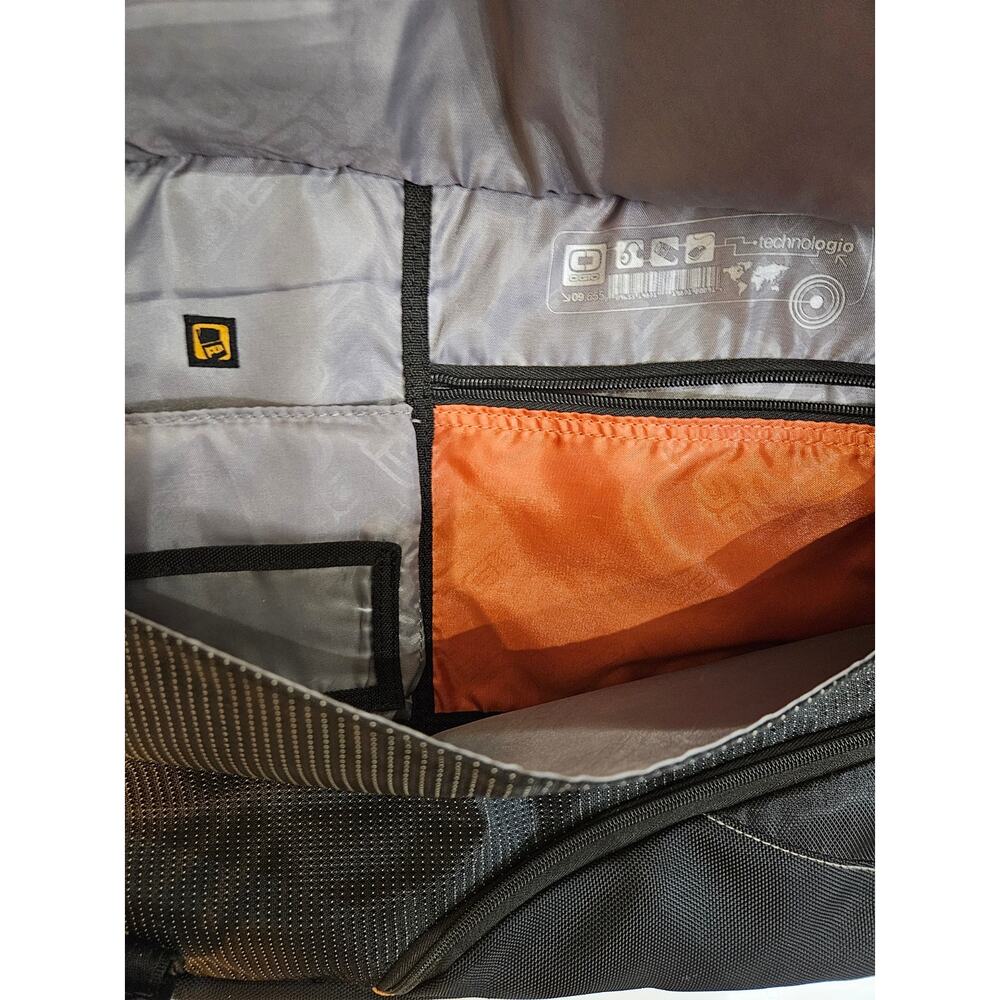 OGIO Multi-Zip/Compartment Laptop Computer Carry Case/Bag - Picture 4 of 6